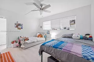 9140 Collins Ave, Surfside, FL 33154 - Photo 5