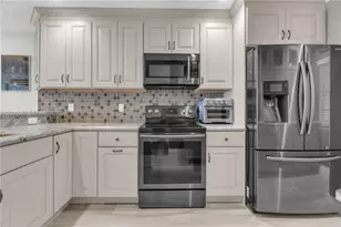 3100 NE 48th St, Fort Lauderdale, FL 33308 - Photo 15