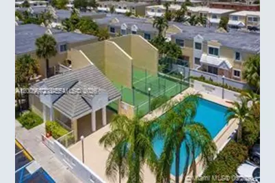 4590 SW 68th Ct Cir #8, Miami, FL 33155 - Photo 1