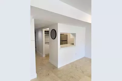 260 NW 107th Ave #204, Miami, FL 33172 - Photo 15