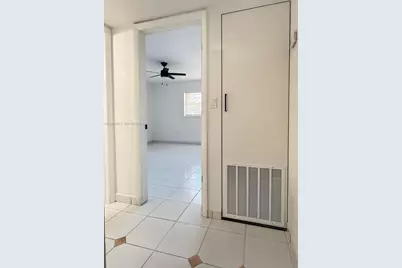 260 NW 107th Ave #204, Miami, FL 33172 - Photo 29