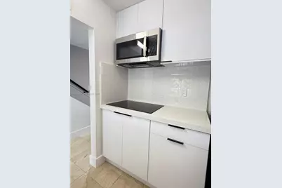 260 NW 107th Ave #204, Miami, FL 33172 - Photo 11