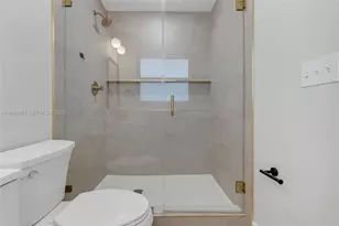 700 NW 18th St, Fort Lauderdale, FL 33311 - Photo 19