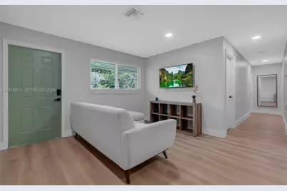 700 NW 18th St #1-2, Fort Lauderdale, FL 33311 - Photo 3