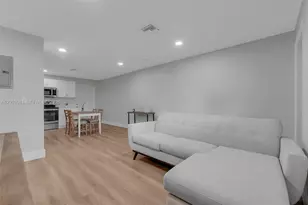 700 NW 18th St, Fort Lauderdale, FL 33311 - Photo 5