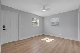 700 NW 18th St, Fort Lauderdale, FL 33311 - Photo 17