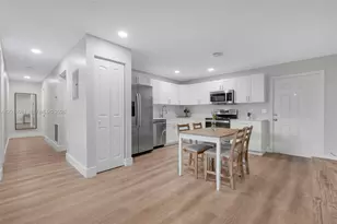 700 NW 18th St, Fort Lauderdale, FL 33311 - Photo 7