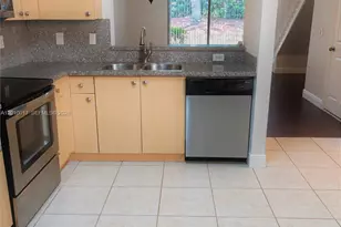 4126 Forest Dr, Weston, FL 33332 - Photo 3