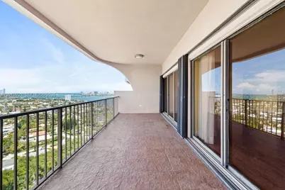 1800 NE 114th St #PH01, Miami, FL 33181 - Photo 15