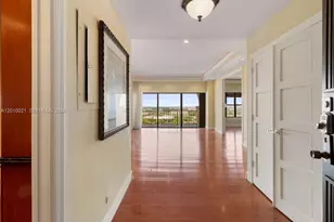 1800 NE 114th St, Miami, FL 33181 - Photo 3