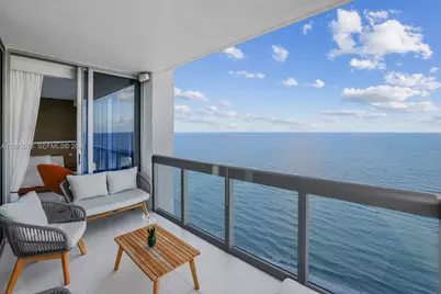 6899 Collins Ave #2208, Miami Beach, FL 33141 - Photo 1
