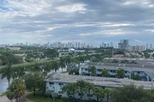 16450 Miami Dr, North Miami Beach, FL 33162 - Photo 11