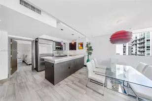 500 Brickell Ave, Miami, FL 33131 - Photo 9