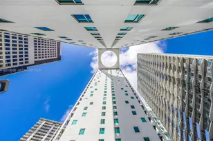 500 Brickell Ave, Miami, FL 33131 - Photo 37