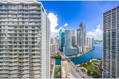 500 Brickell Ave #3707, Miami, FL 33131 - Photo 23