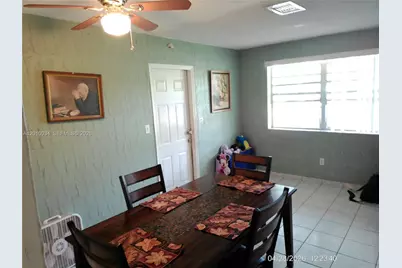 11412 SW 41st St, Miami, FL 33165 - Photo 19