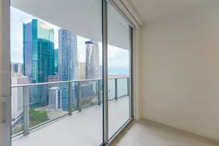77 SE 5 St, Miami, FL 33131 - Photo 31