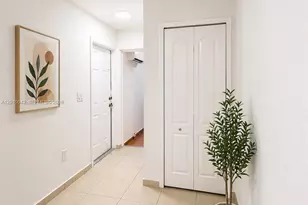 7532 NW 176th St, Miami Lakes, FL 33015 - Photo 9