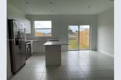 12372 NW 23rd Ct #12372, Miami, FL 33167 - Photo 17