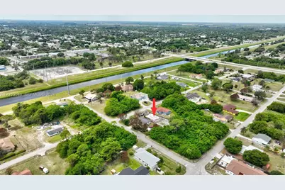 2104 Barcelona Ave, Fort Pierce, FL 34946 - Photo 7