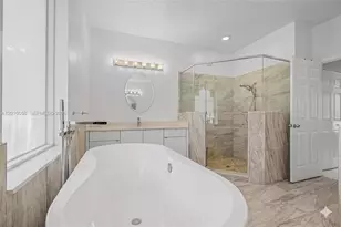 18901 SW 15th St, Pembroke Pines, FL 33029 - Photo 17
