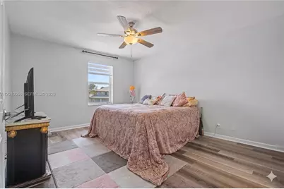 18901 SW 15th St, Pembroke Pines, FL 33029 - Photo 25
