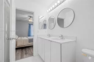 18901 SW 15th St, Pembroke Pines, FL 33029 - Photo 29