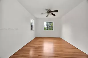 6065 N Waterway Dr, Miami, FL 33155 - Photo 17