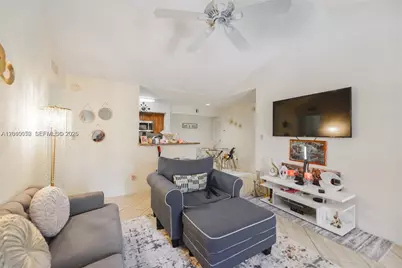 875 Riverside Dr #735, Coral Springs, FL 33071 - Photo 7