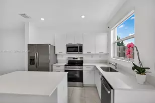 12221 NW 24th Pl, Miami, FL 33167 - Photo 7
