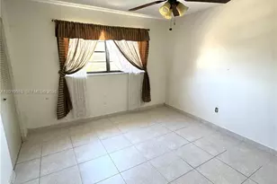 2260 W 53rd Pl, Hialeah, FL 33016 - Photo 7