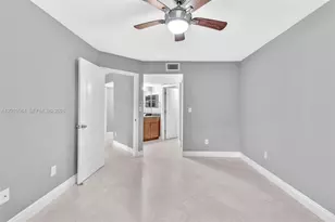 2881 N Oakland Forest Dr, Oakland Park, FL 33309 - Photo 11