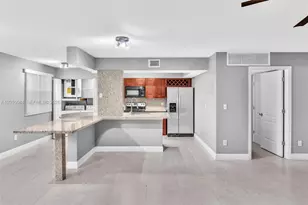 2881 N Oakland Forest Dr, Oakland Park, FL 33309 - Photo 3