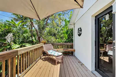 122 Ocean View Dr, Tavernier, FL 33070 - Photo 3