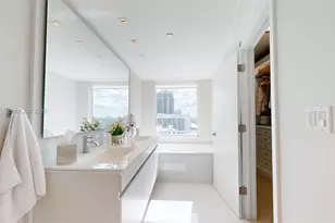 5025 Collins Ave, Miami Beach, FL 33140 - Photo 19