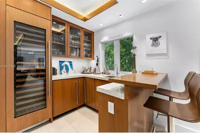 690 Warren Ln, Key Biscayne, FL 33149 - Photo 13
