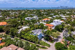 690 Warren Ln, Key Biscayne, FL 33149 - Photo 37