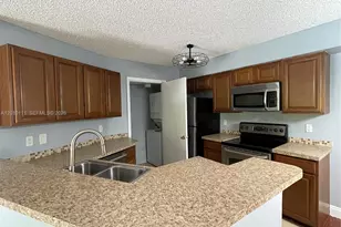 9999 Summerbreeze Dr, Sunrise, FL 33322 - Photo 9
