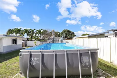 20211 SW 112th Pl, Miami, FL 33189 - Photo 3