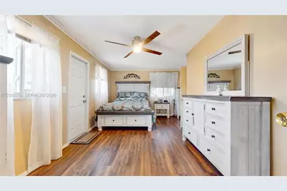 20211 SW 112th Pl, Miami, FL 33189 - Photo 13