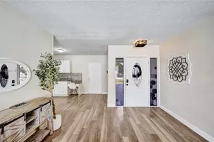 7511 NW 41st St, Coral Springs, FL 33065 - Photo 11