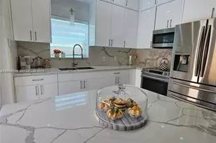 11232 SW 159th Pl, Miami, FL 33196 - Photo 13