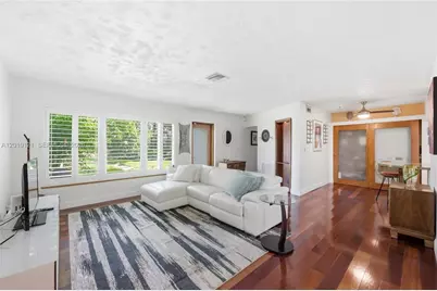 1118 NW 16th St, Fort Lauderdale, FL 33311 - Photo 11