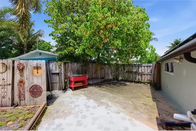 1118 NW 16th St, Fort Lauderdale, FL 33311 - Photo 33