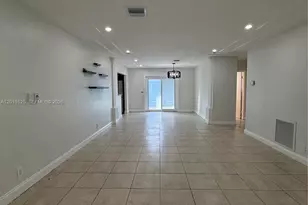 1619 Shenandoah St, Hollywood, FL 33020 - Photo 5
