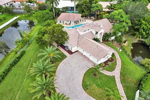 16301 SW 62nd St, Southwest Ranches, FL 33331 - Photo 5