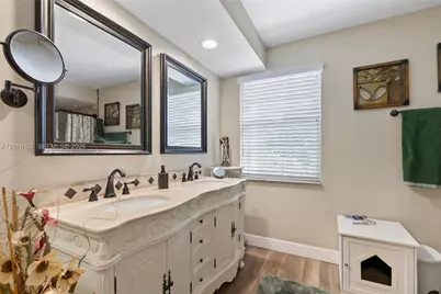 11004 Neptune Dr, Cooper City, FL 33026 - Photo 17