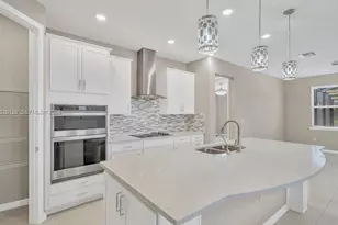 9107 Rally Spring Loop, Other City - In The State Of Florida, FL 33545 - Photo 19