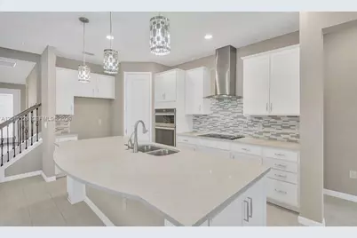 9107 Rally Spring Loop, Other City - In The State Of Florida, FL 33545 - Photo 21