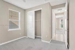 9107 Rally Spring Loop, Other City - In The State Of Florida, FL 33545 - Photo 13
